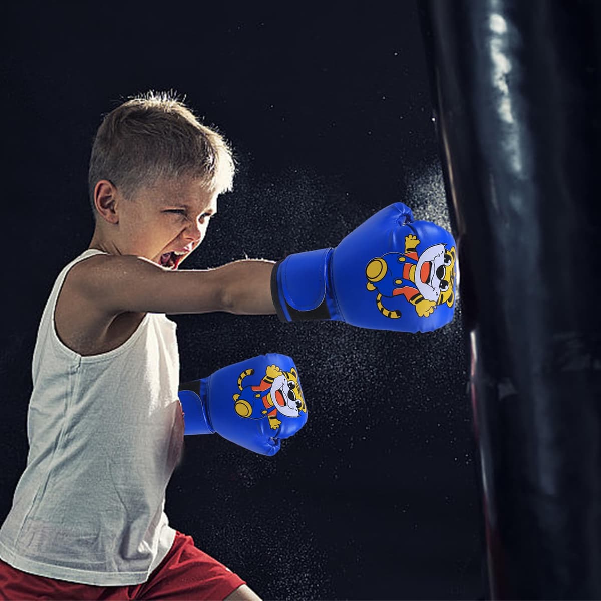 Guantes de boxeo para niños, piel sintética transpirable, con patrón de dibujos animados, guantes de entrenamiento para niños de 3 a 12 años, jóvenes, niños y niñas para saco de boxeo — view 2