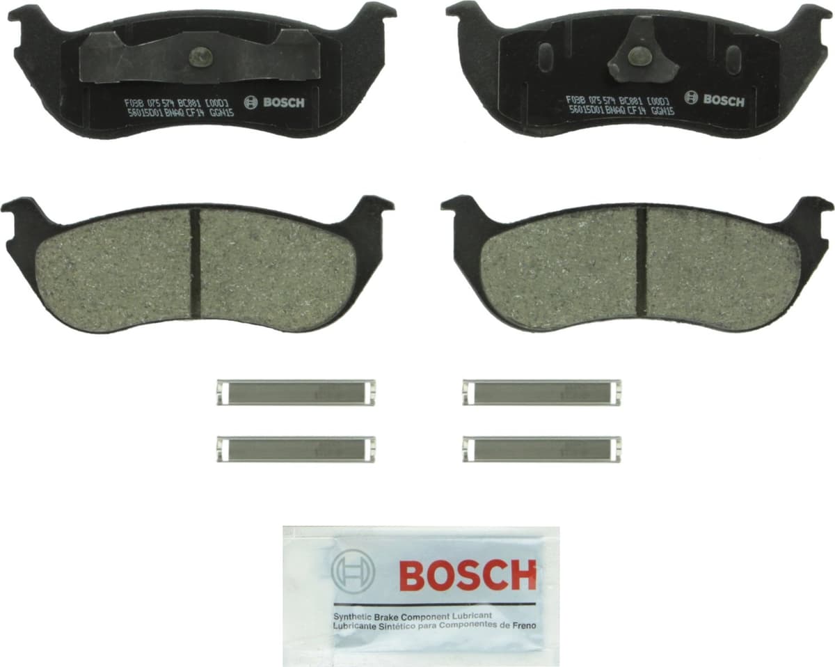 Bosch BC914 QuietCast Premium Ceramic Disc Brake Pad Set For: Acura ILX; Honda Accord, Civic, CR-V, Element, Fit, Front — view 308