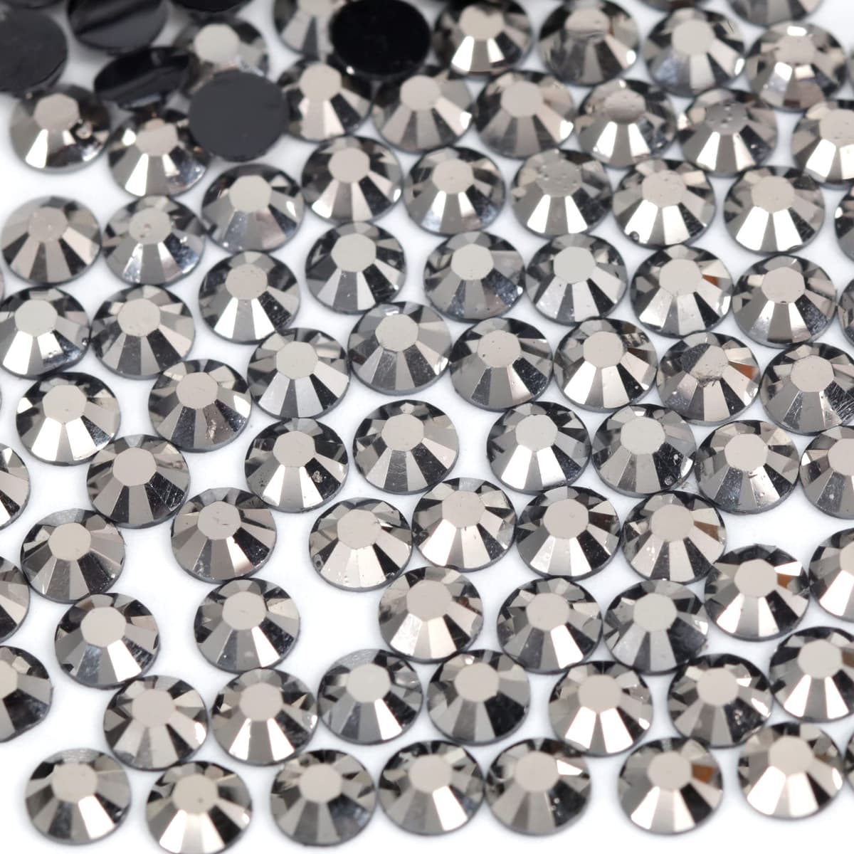 1000pcs 4mm Flat Back Non-Stick Rhinestone Crystal Diamantes Nail Art & Craft Scrapbooking Embellishments 90 Available Colours (4mm, AB Clear #A13) — view 6