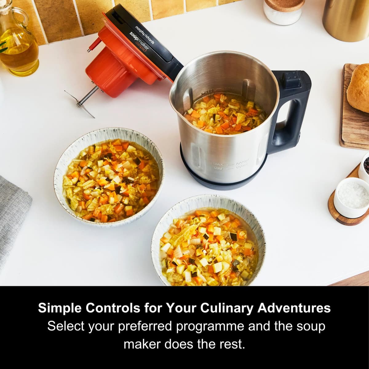 Morphy Richards Compact Soup Maker, 1L, Blend, Smooth and Chunky Soup, Smoothies, Quick and Easy Cooking, 900W, Black & Stainless Steel, 501021 — view 5