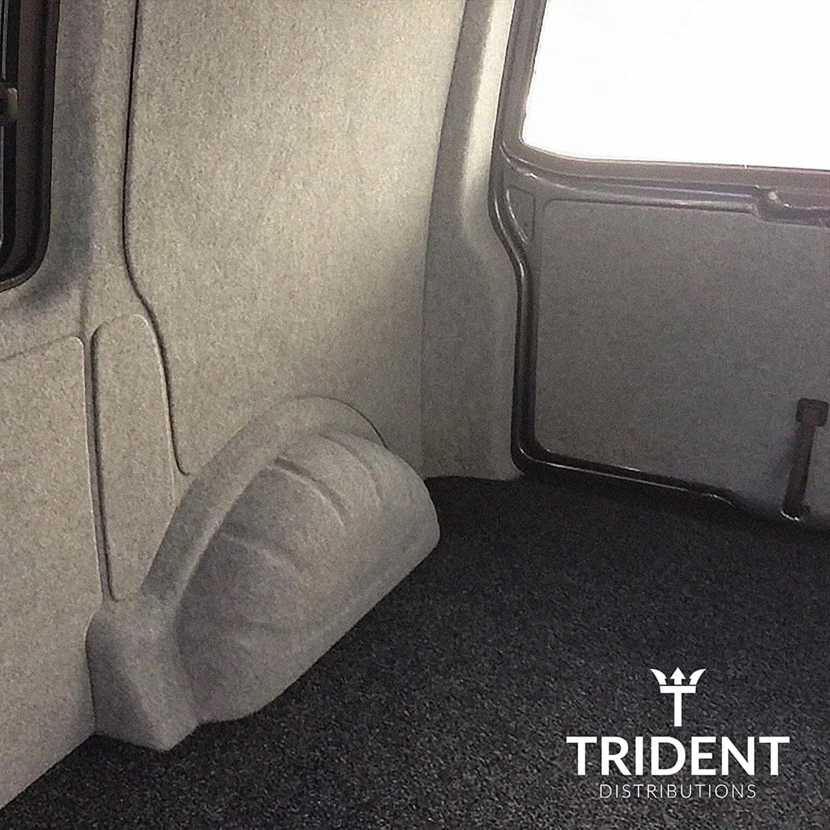 Anthracite Van Lining Carpet 4 Way Stretch Camper Conversion Trim - 5 Metre x 2 Metre — view 3