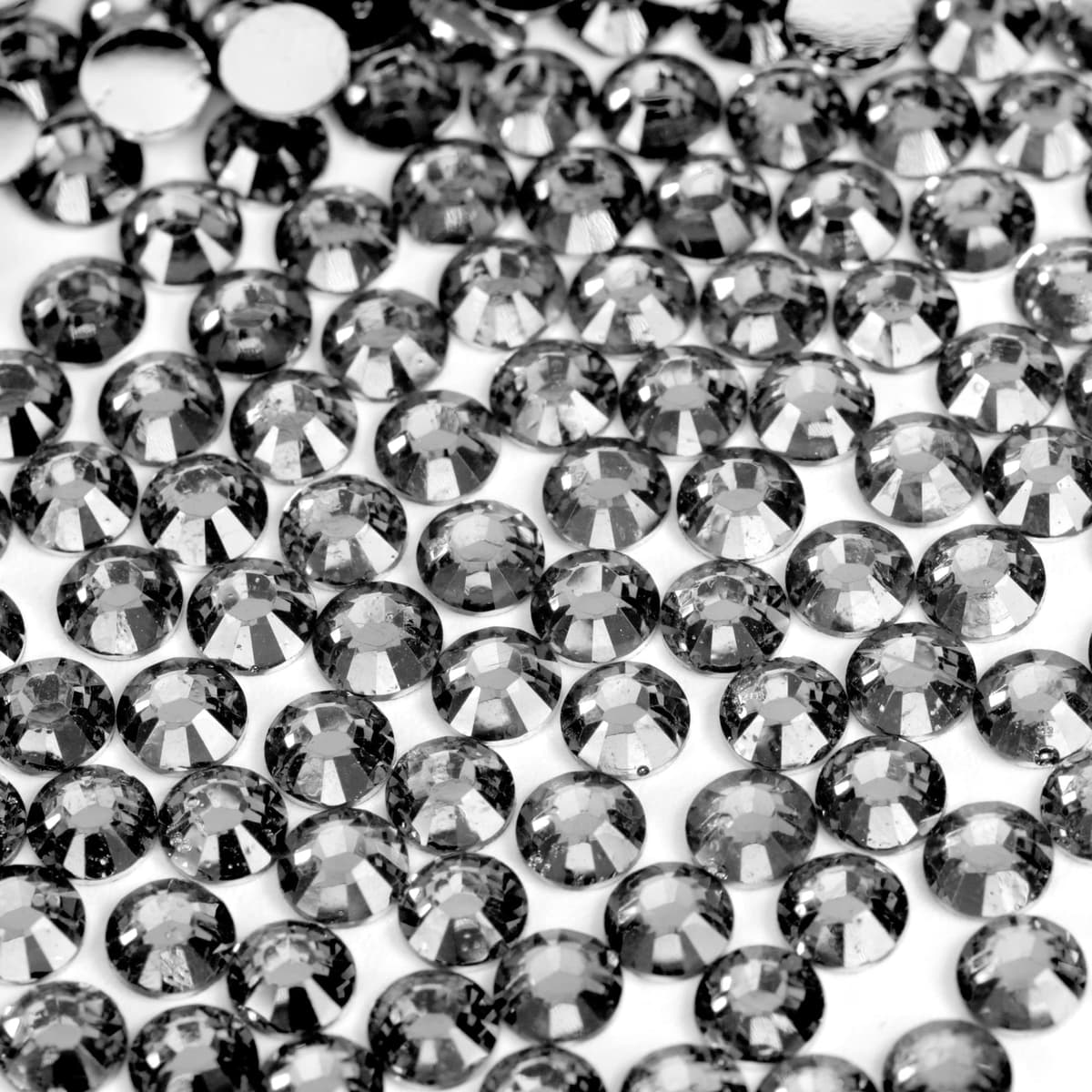 1000pcs 4mm Flat Back Non-Stick Rhinestone Crystal Diamantes Nail Art & Craft Scrapbooking Embellishments 90 Available Colours (4mm, AB Clear #A13) — view 41