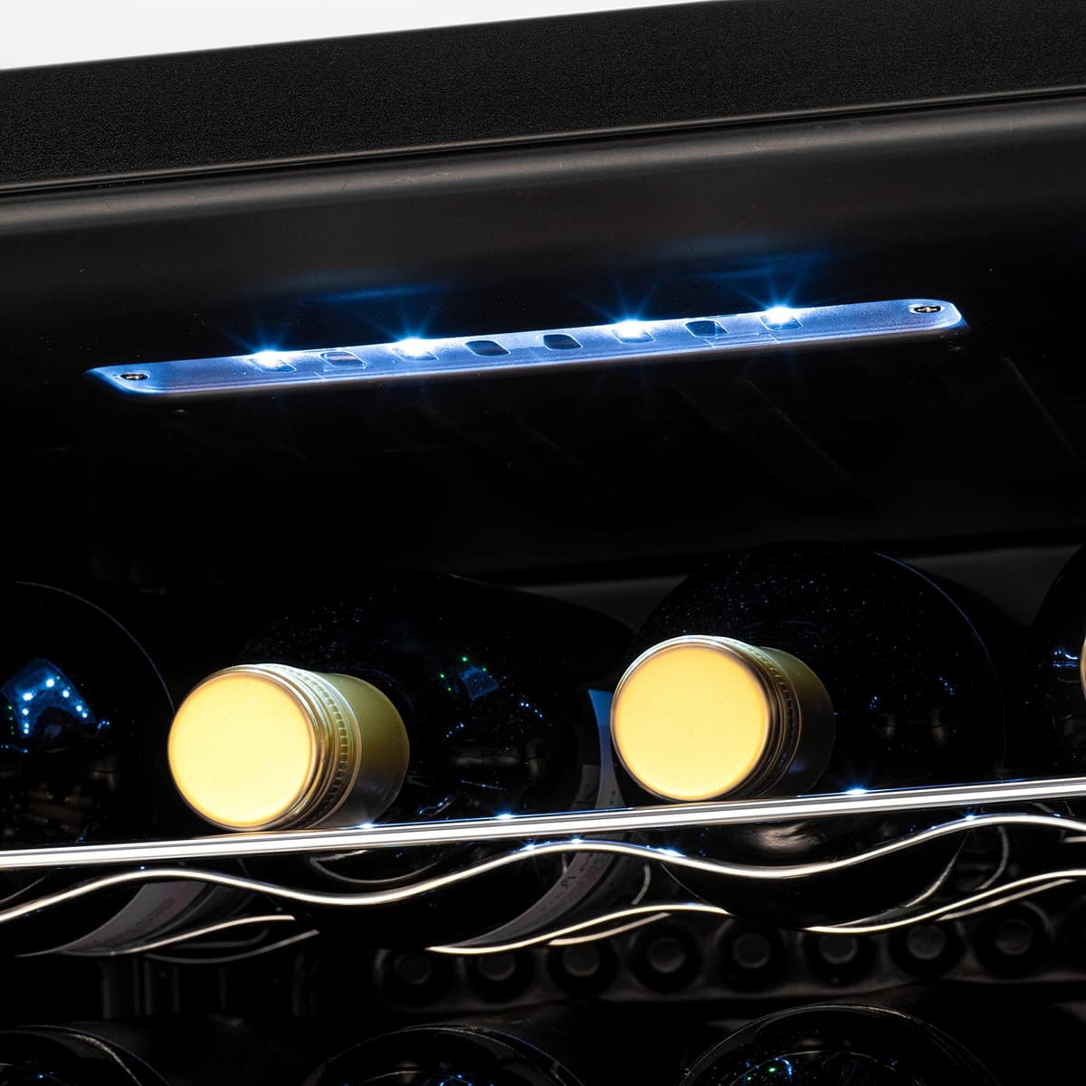Subcold Viva16 LED – Table-Top Wine Fridge Black | 3-18°C | Wine Cooler | LED + Lock & Key | Glass Door Drinks Cellar | Single-Zone (16 Bottle) — view 5