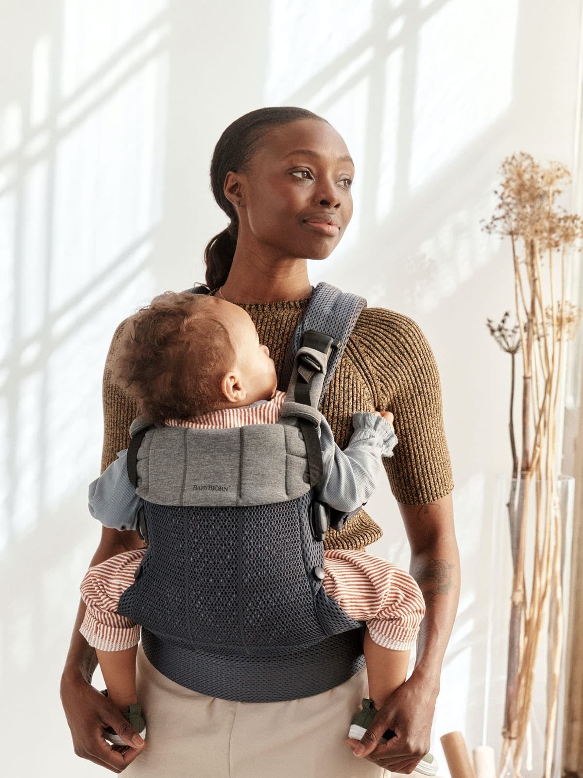 BABYBJÖRN Baby Carrier Harmony, 3D Mesh, Anthracite — view 5