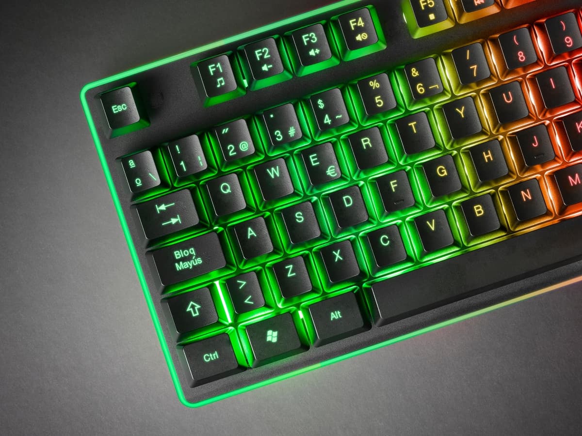 Mars Gaming MCPX, Idioma Español, Combo Gaming 3en1 con Teclado H-Mech Iluminado, Ratón Ultraligero 10000 dpi con Software y Alfombrilla XXL, Compatible con PC, PS4, PS5, Xbox, Negro — view 2
