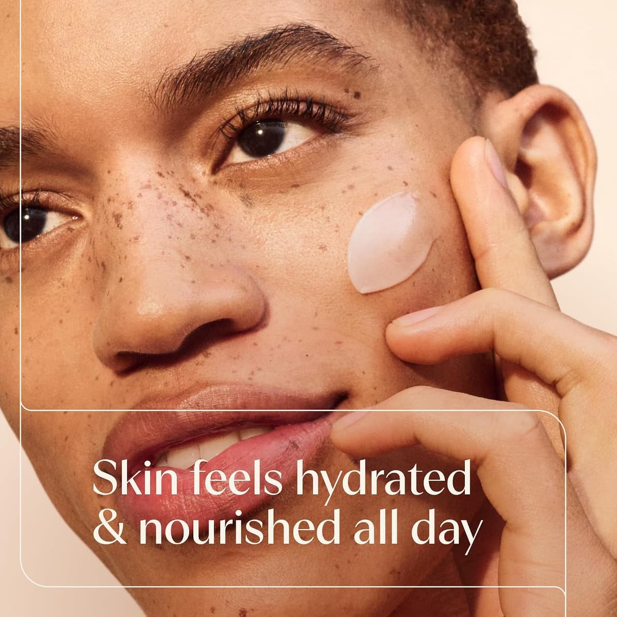 Aveeno Face Calm+Restore Oat Gel Moisturiser (1x 50ml), Face Moisturiser to Instantly Soothe and Replenish the Skin's Moisture Barrier, Intensely Nourishing Day Cream, Suitable for Sensitive Skin — view 4