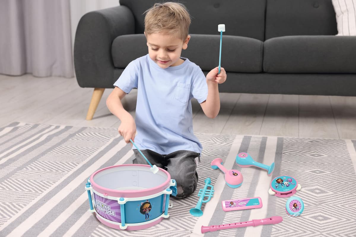 Lexibook, La Casa de Muñecas de Gabby, Set de 7 Instrumentos Musicales (Tambor, Maracas, Castañuela, Armónica, Flauta, Trompeta, Pandereta), Juguete Musical, Práctico para Llevar, Rosa/Azul, K360GDH — view 4