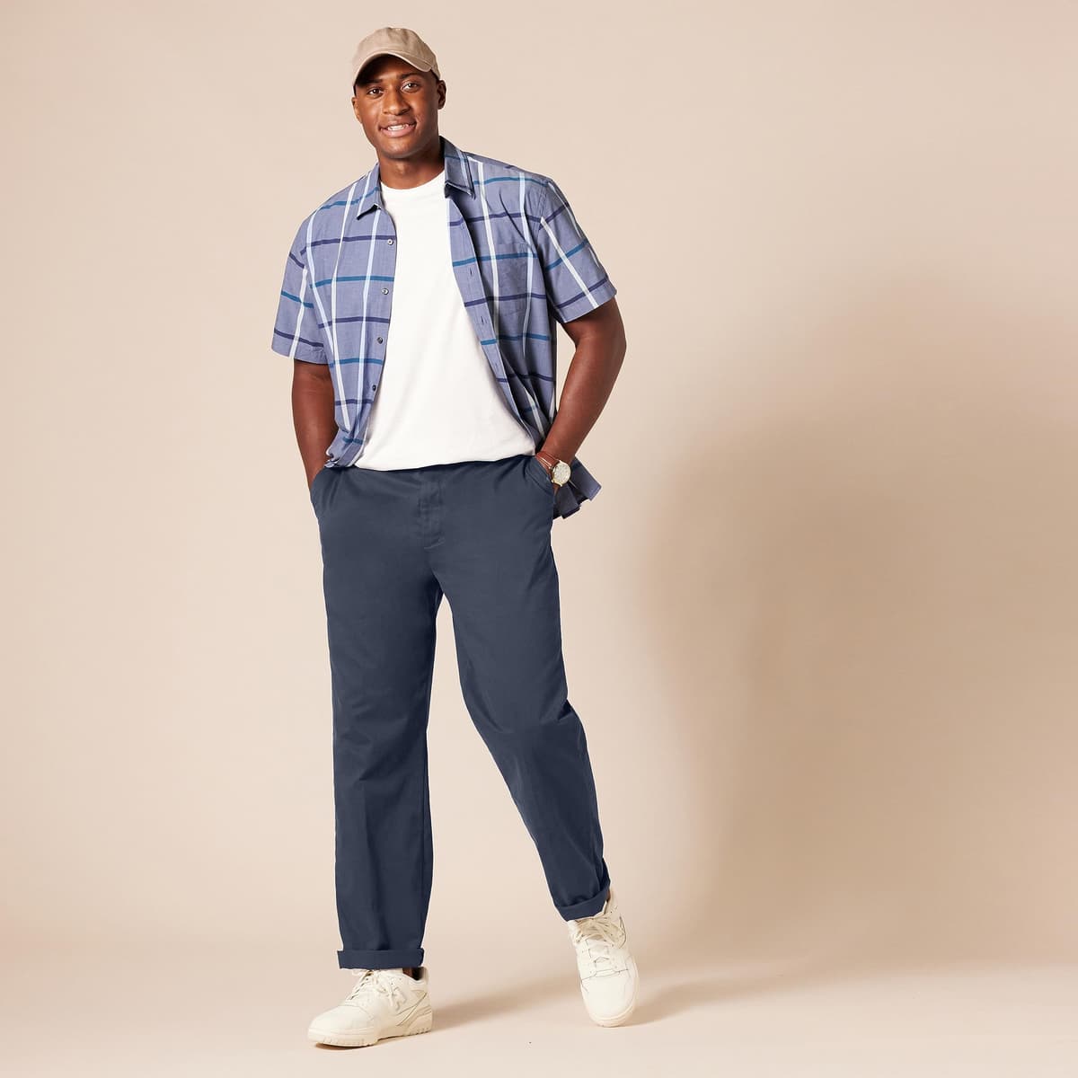Amazon Essentials Men's Classic-Fit Wrinkle-Resistant Flat-Front Chino Trousers (Available in Big and Tall) — view 7