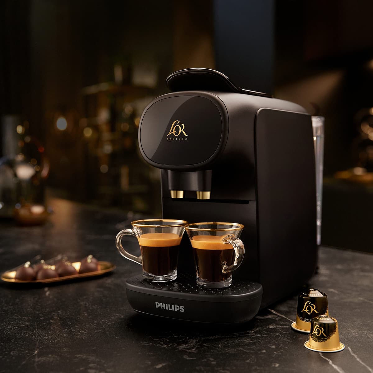 Philips L'Or Barista Sublime - Cafetera de Cápsulas, Reconocimiento de Cápsula Doble, 1 o 2 Tazas, Bandeja de Goteo Ajustable, Negro (LM9012/60) — view 3