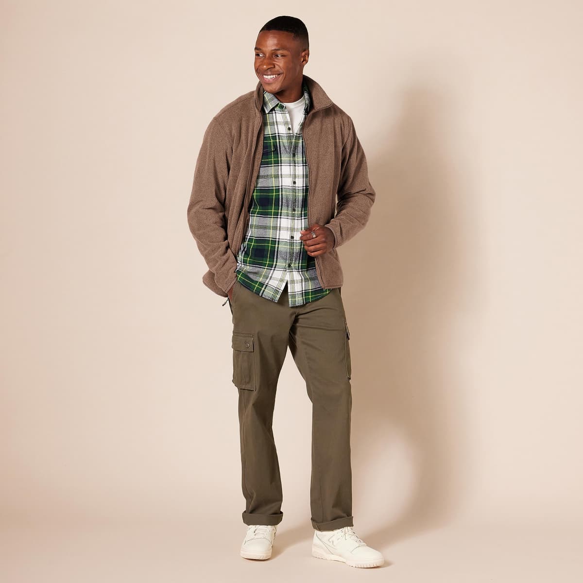 Amazon Essentials Chaqueta de Felpa con Cremallera Completa (Disponible en Tallas Grandes y Largos Especiales) Hombre — view 4