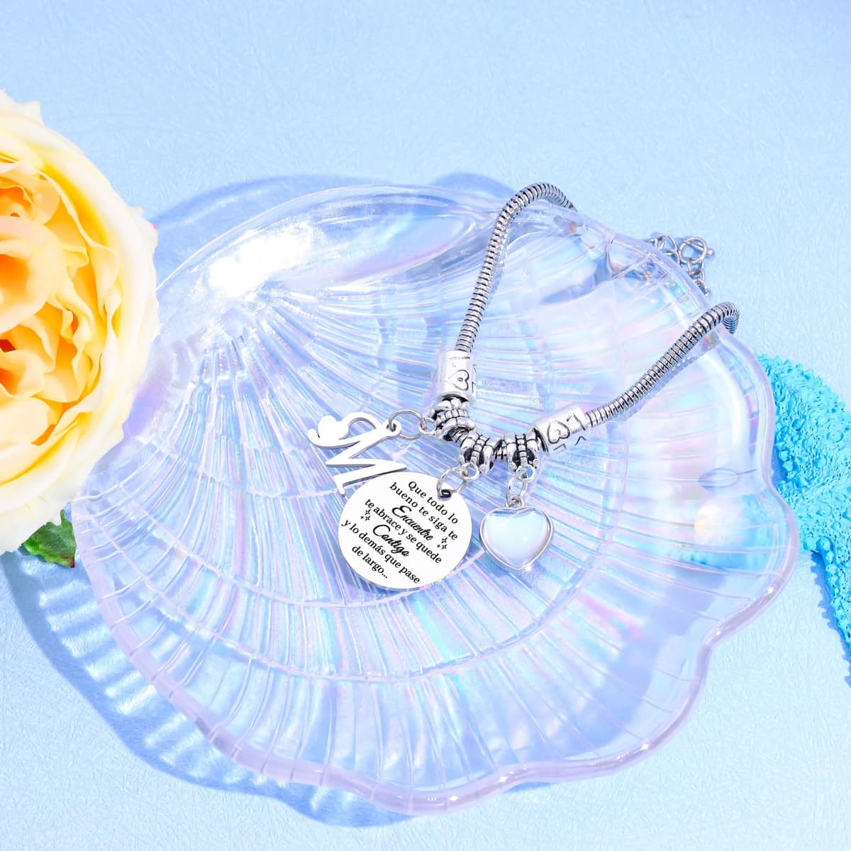 Regalos para Mujeres Pulsera de Plata con Letras Iniciales - Regalo Personalizado para Hija, Sobrina, Hermana, Amiga, Adolescente, Madre y Tía — view 4