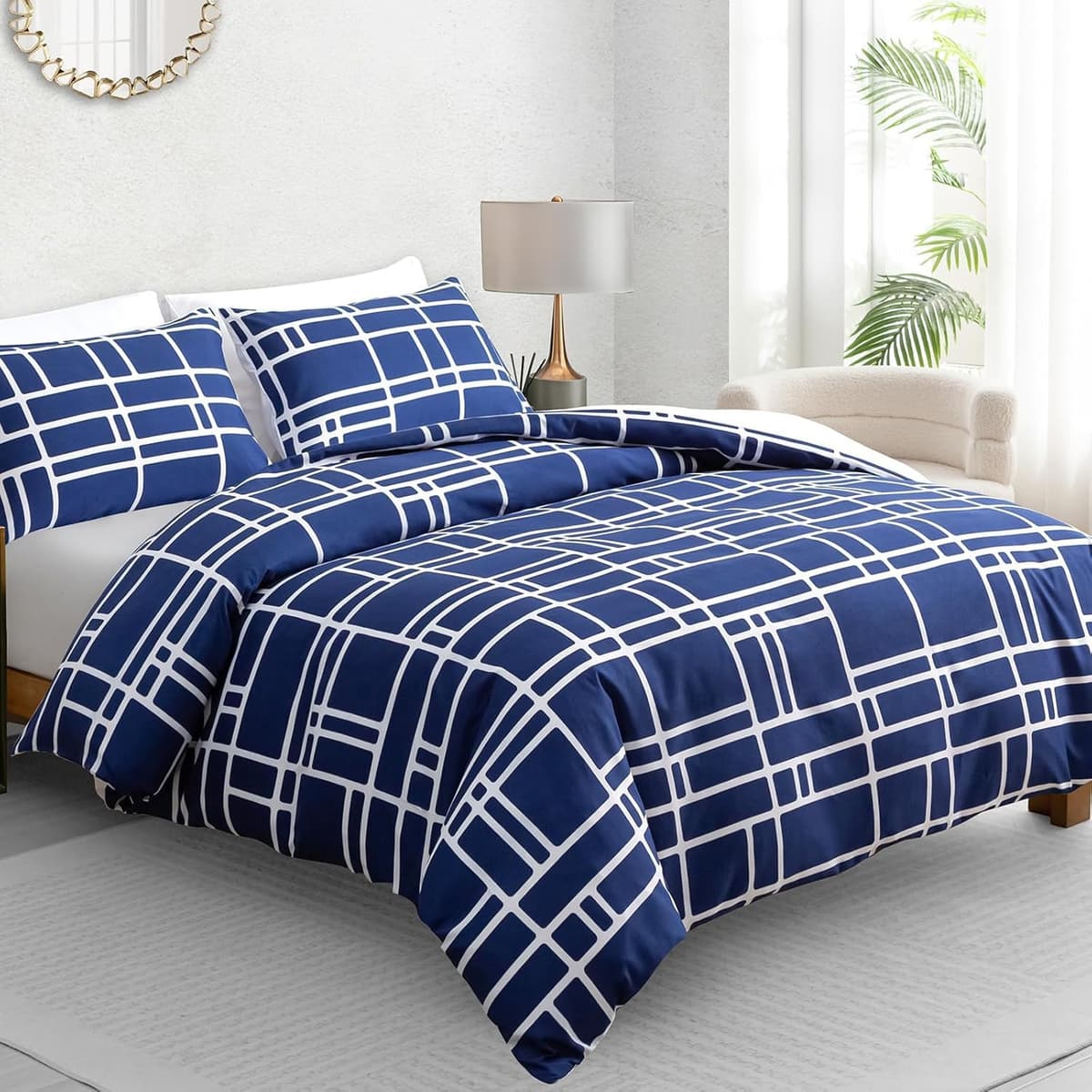 Pamposh 3 Pcs Single Duvet Cover Set with Matching Black Single Fitted Sheet 40 cm Extra Deep Pocket - UltraSoft Breathable Premium Microfibre Reversible Quilt Cover Bedding Set For All Seasons — view 90