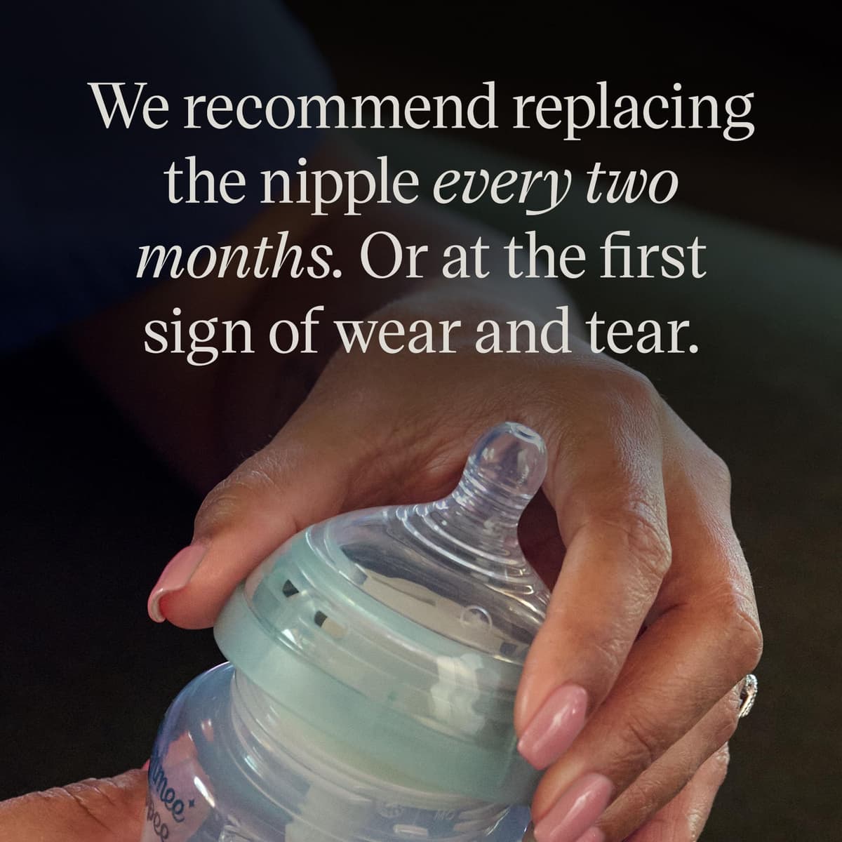 Tommee Tippee Advanced Anti-Colic Baby Bottle Teats, Medium Flow for 3m+, Pack of 2 Breast-Like Teats for a Natural Latch, BPA Free Soft Silicone — view 7