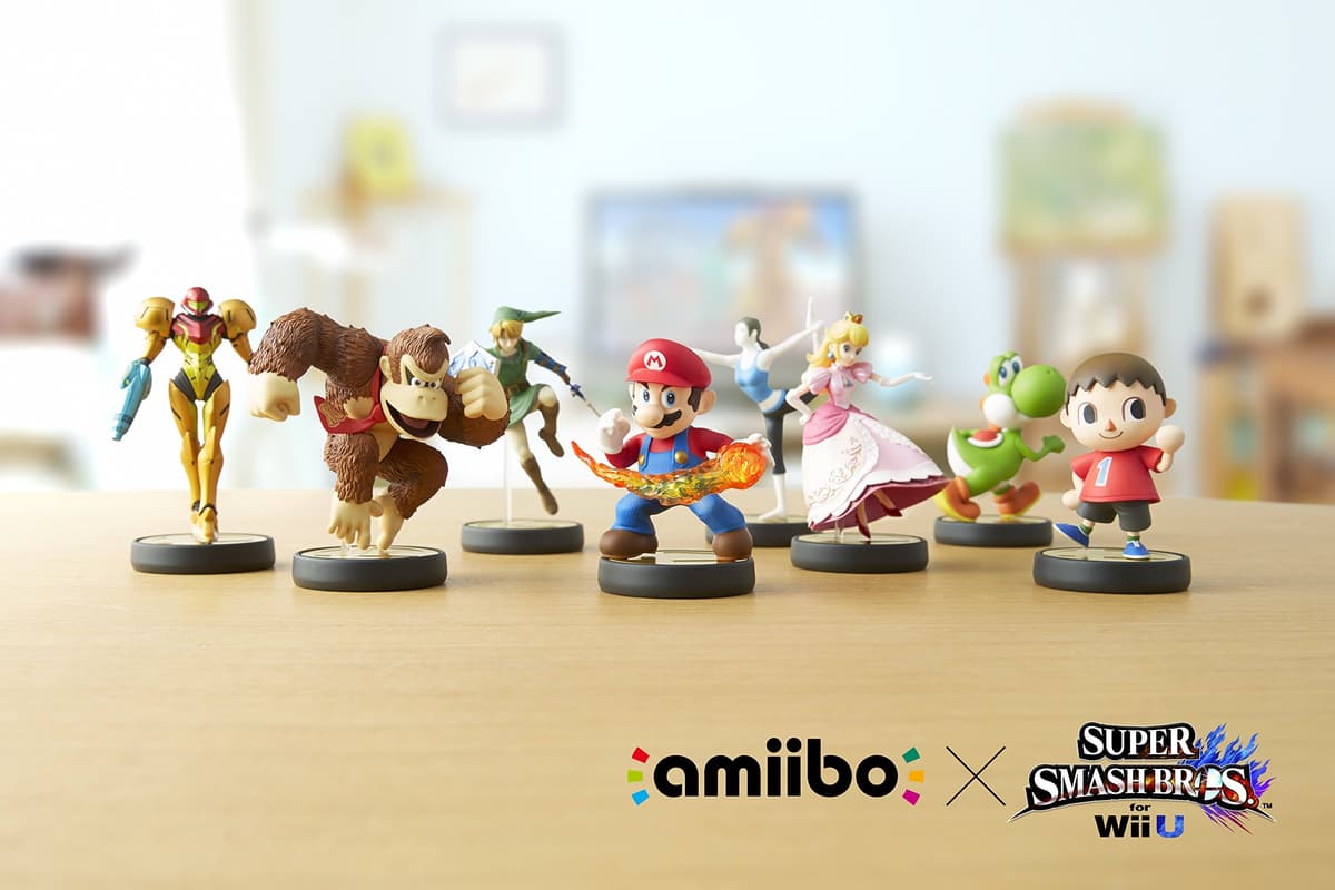 Peach No.2 amiibo (Nintendo Wii U/3DS) — view 2