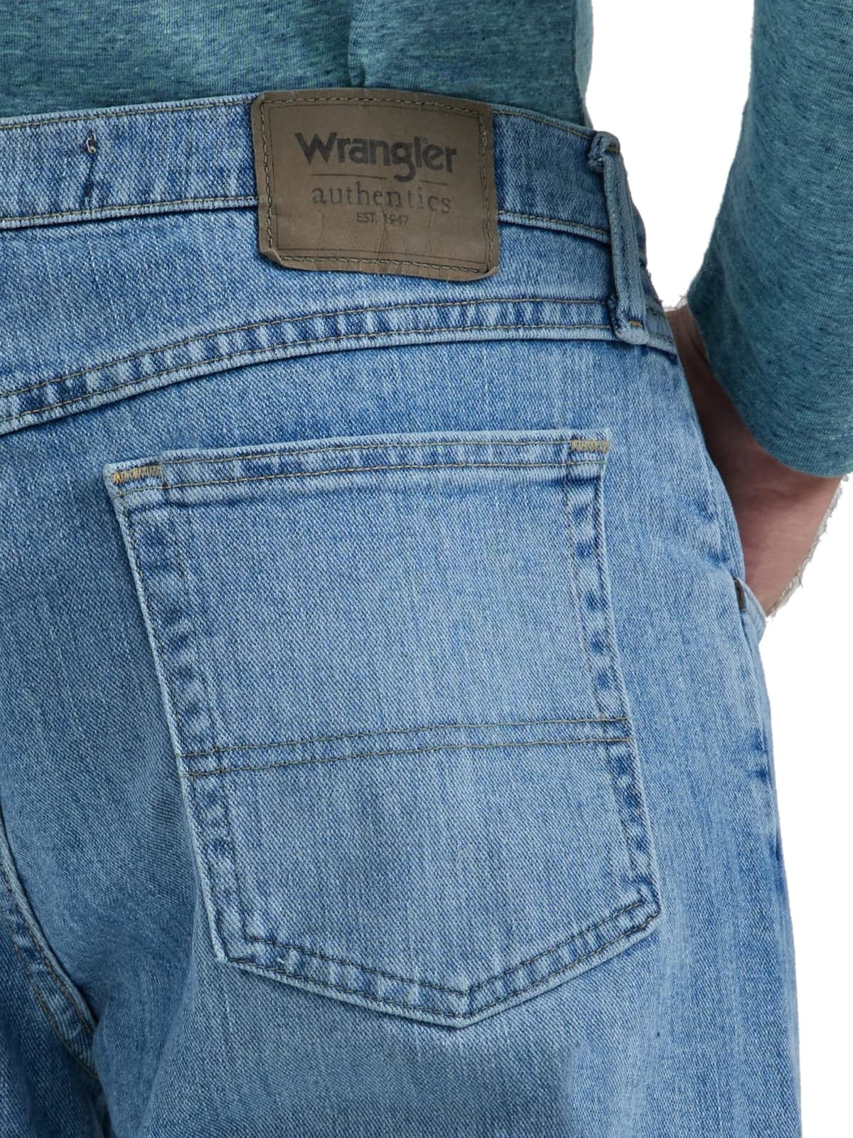 Wrangler Authentics Men's Classic 5-Pocket Relaxed Fit Flex Jean — view 26