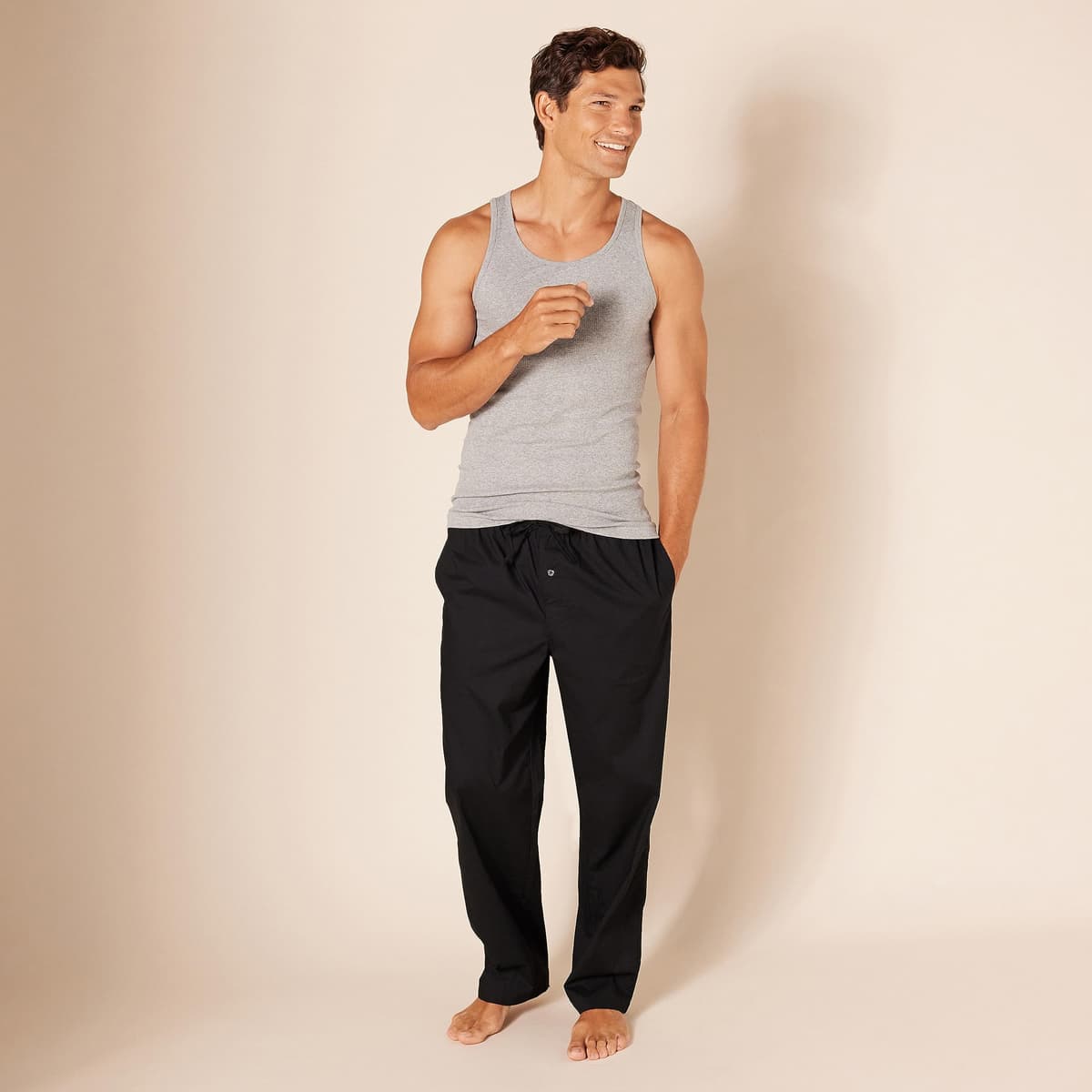 Amazon Essentials Men's Lightweight Tank Undershirts, Pack of 6 — view 5