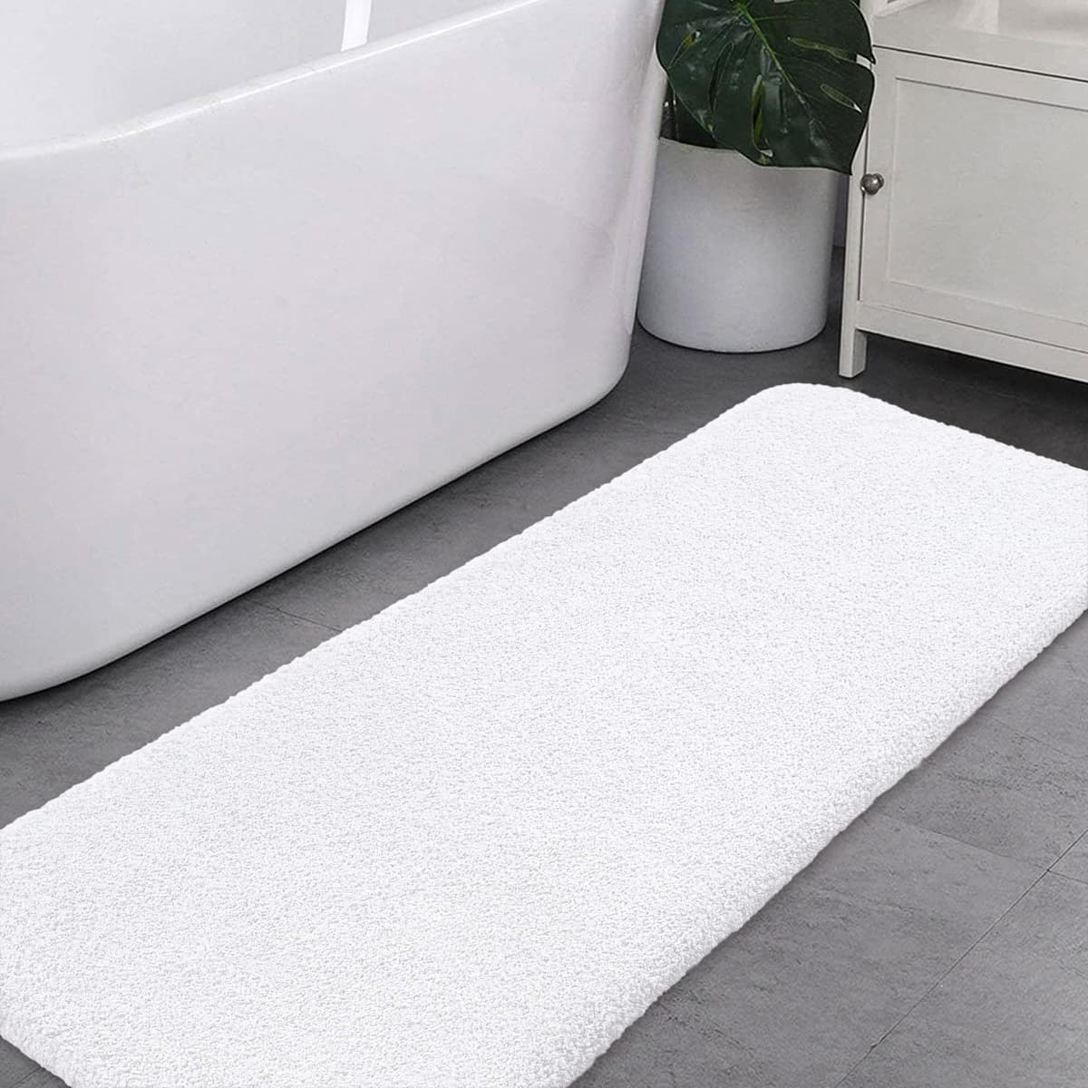VANZAVANZU Non Slip Bath Mat Extra Large Bathroom Runner Rug Thickened Bath Rug for Bathroom Absorbent Ultra Soft Bedside Carpet Fluffy Microfiber Runner Floor Mat - 50 x 122cm (White)