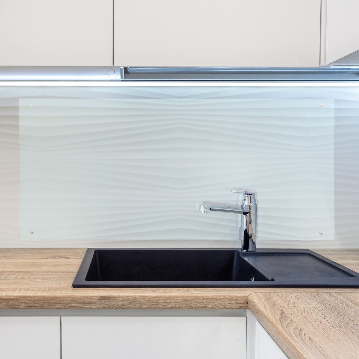 Relaxdays Panel Antisalpicaduras Cocina Pared, Protector Salpicaduras, Cristal Templado, 1 Ud., 90 x 40 cm, Transparente — view 5