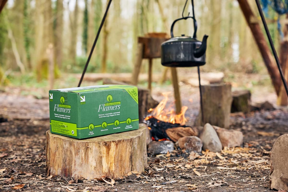 4 x 200 Flamers Natural Fire Lighters for Wood Burner Firepit Bbq Pizza Oven Fireplace Chimenea Barbecue Fire Starter - Firestarter for Kiln Dried Kindling Log Coal Charcoal Briquette — view 5