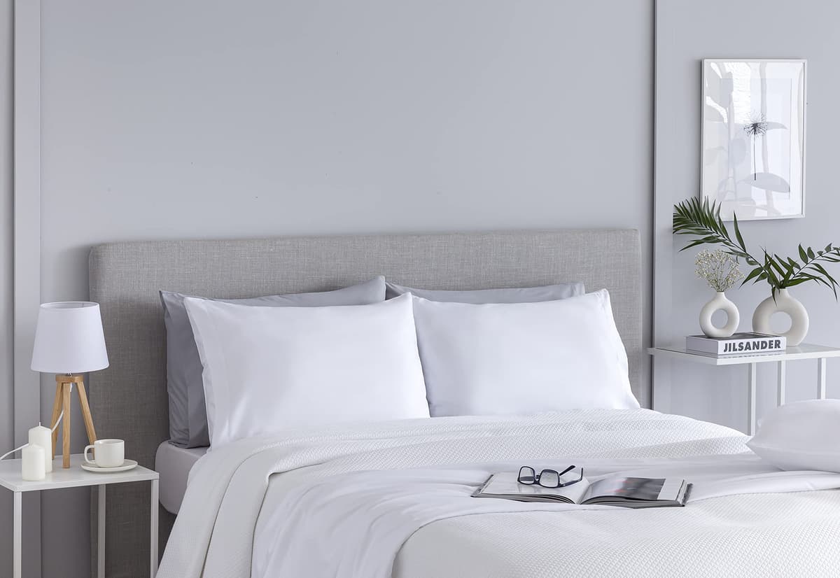 Todocama – Juego de 2 Fundas de Almohada, Microfibra Extra Suave, hipoalergénicas. Juego de 2-70x40 cm Blanco — view 4