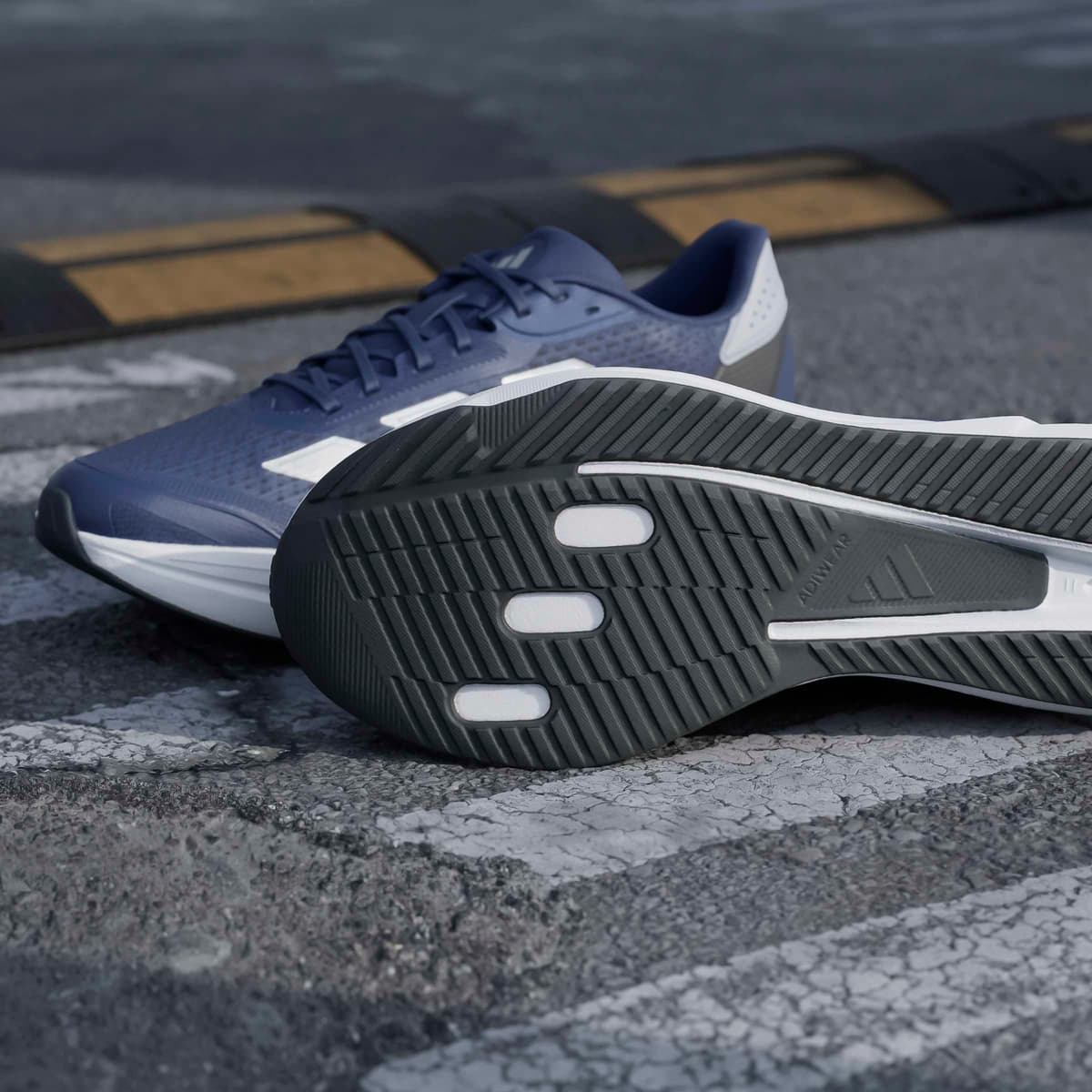 adidas Men's Zapatilla Duramo SL 2 Running — view 386