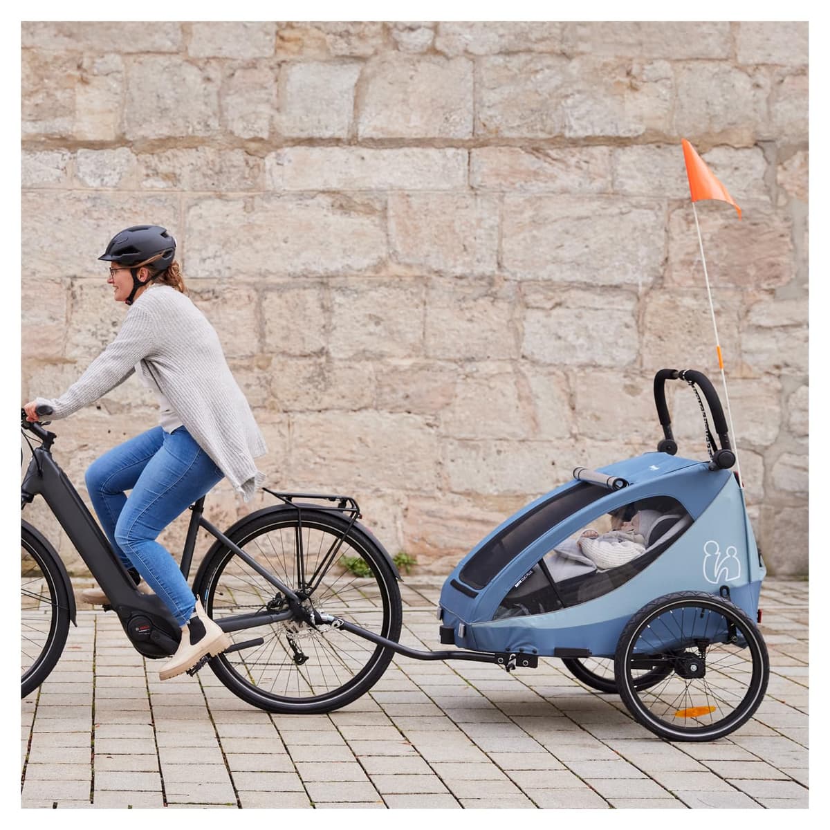 hauck Dryk Duo Plus, Black - 2in1 Kids Bike Trailer & Pushchair with Suspension 2 Seats Folding Bicycle Trailer with XL Storage, Tow Bar, Hitch, Pennant, Stroller Wheel & LED Rear Light — view 2