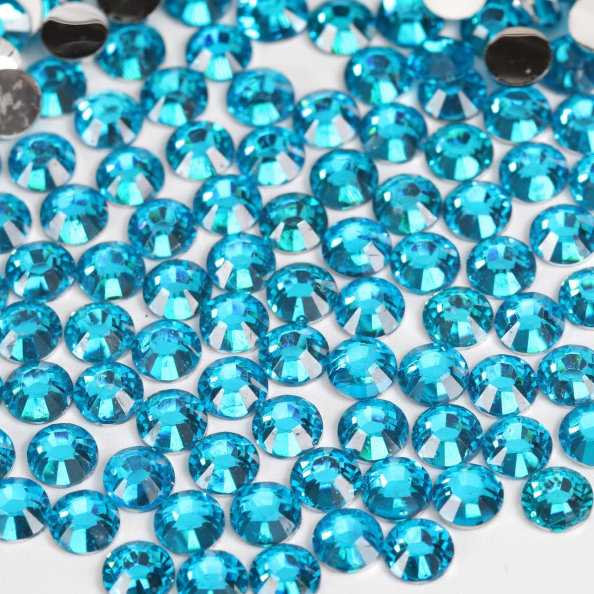 1000pcs 4mm Flat Back Non-Stick Rhinestone Crystal Diamantes Nail Art & Craft Scrapbooking Embellishments 90 Available Colours (4mm, AB Clear #A13) — view 27