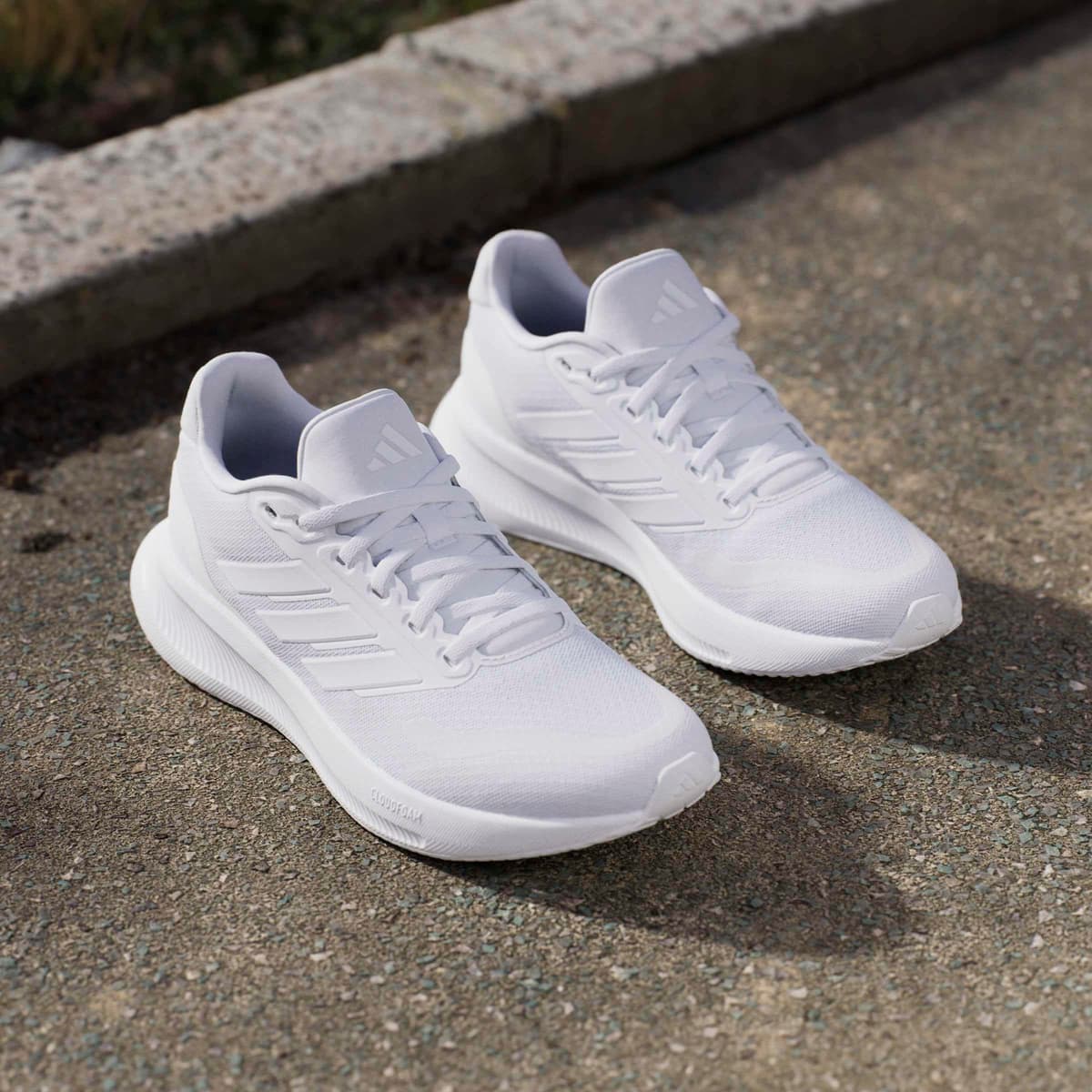 adidas Women's Zapatilla Runfalcon 5 Running — view 24