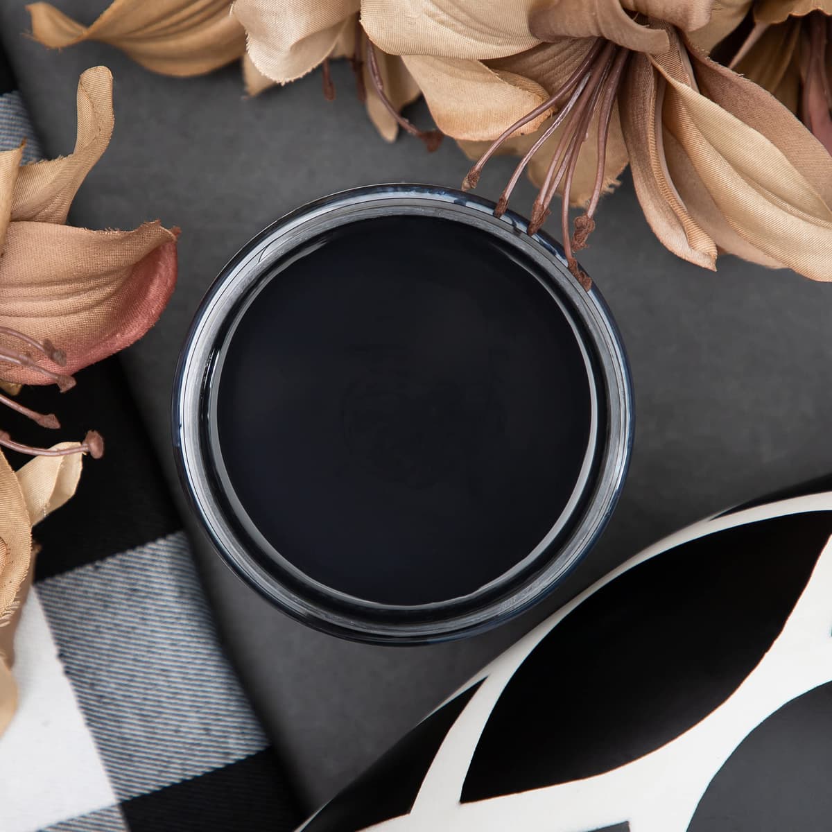 Dixie Belle Paint Company Chalk Finish Furniture Paint - Caviar (32oz) - Matte Black Chic Chalk Mineral DIY Furniture Paint — view 208