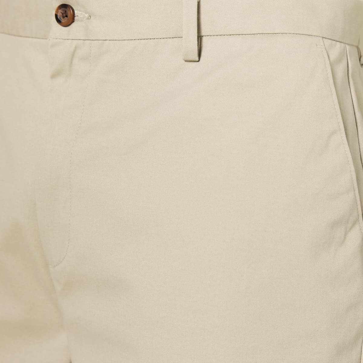 Amazon Essentials Men's Classic-Fit Wrinkle-Resistant Flat-Front Chino Trousers (Available in Big and Tall) — view 6