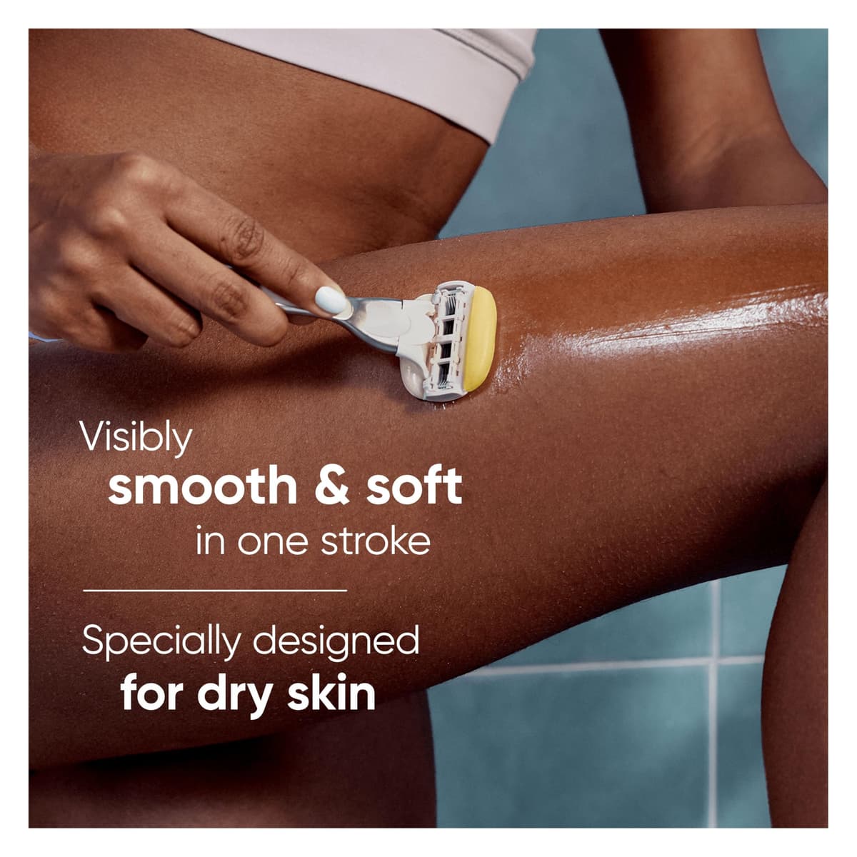 Gillette Venus Pro ComfortGlide Coconut Scented Women’s Blades with Olay Moisturiser, 3 Refill Razor Cartridges — view 2