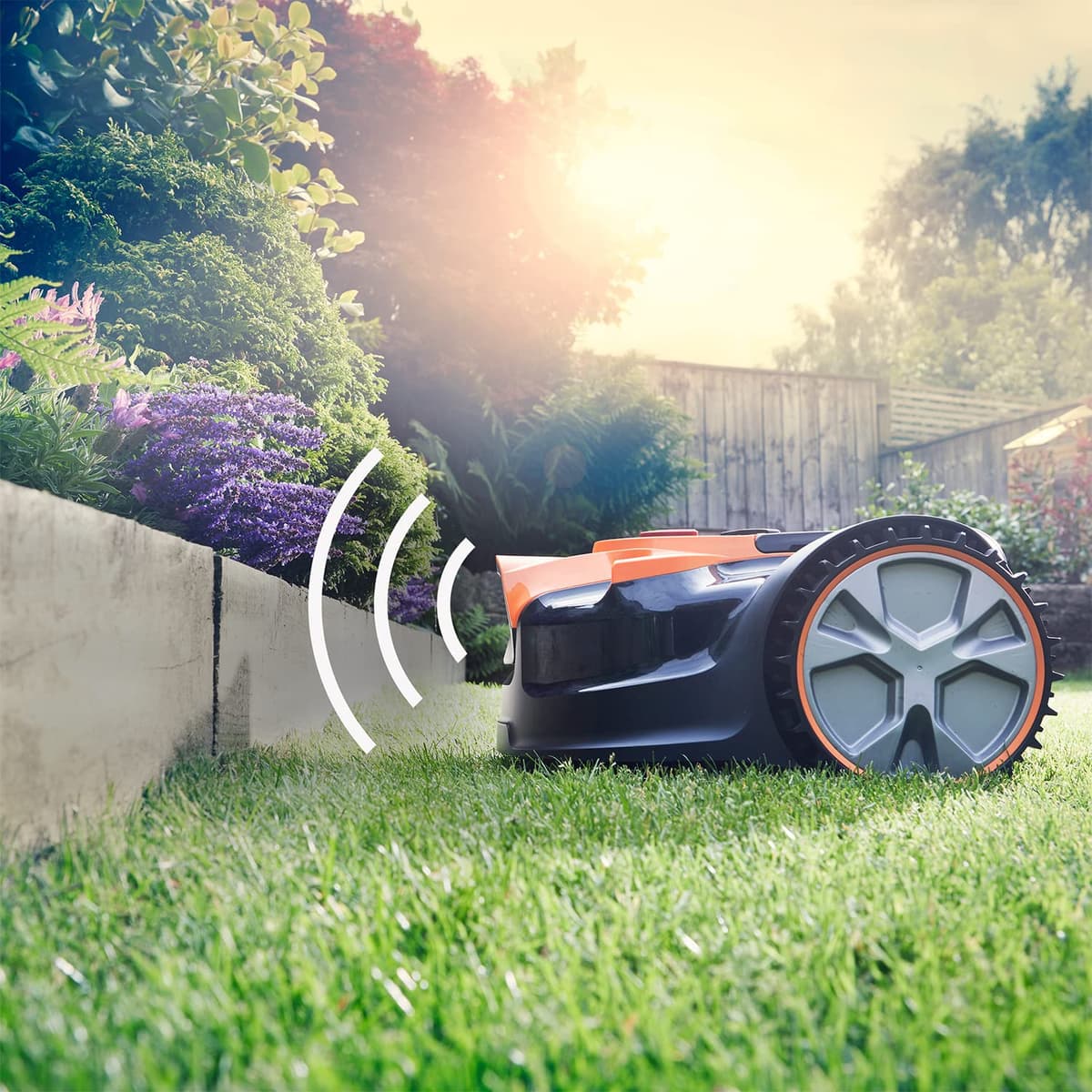 LawnMaster OcuMow® 16 Drop and Mow Robot Lawnmower with MX 24V 4.0Ah lithium battery and fast charger. No Boundary Wire, App or Outdoor Power Socket needed. For small to medium lawns up to 150m2. — view 5