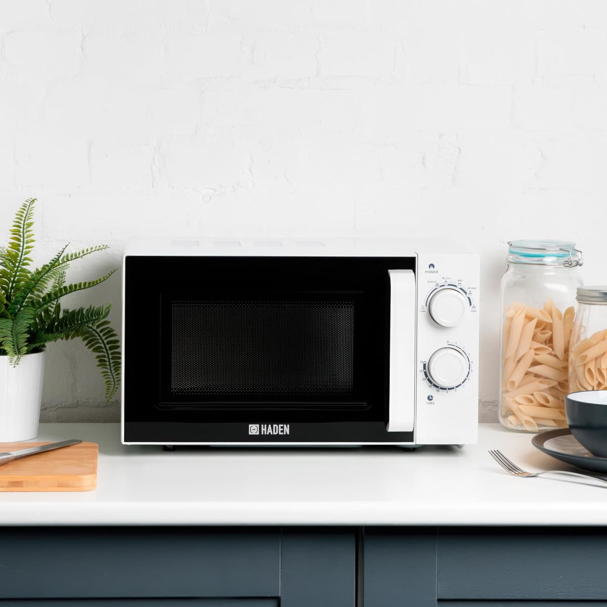 Haden Stainless Steel Interior Microwave Oven - 20l White Microwave, 700W with 6 Power Levels, 30min Timer, Defrost Function and 24.5cm Turntable Glass - Easy To Clean Microwave — view 5