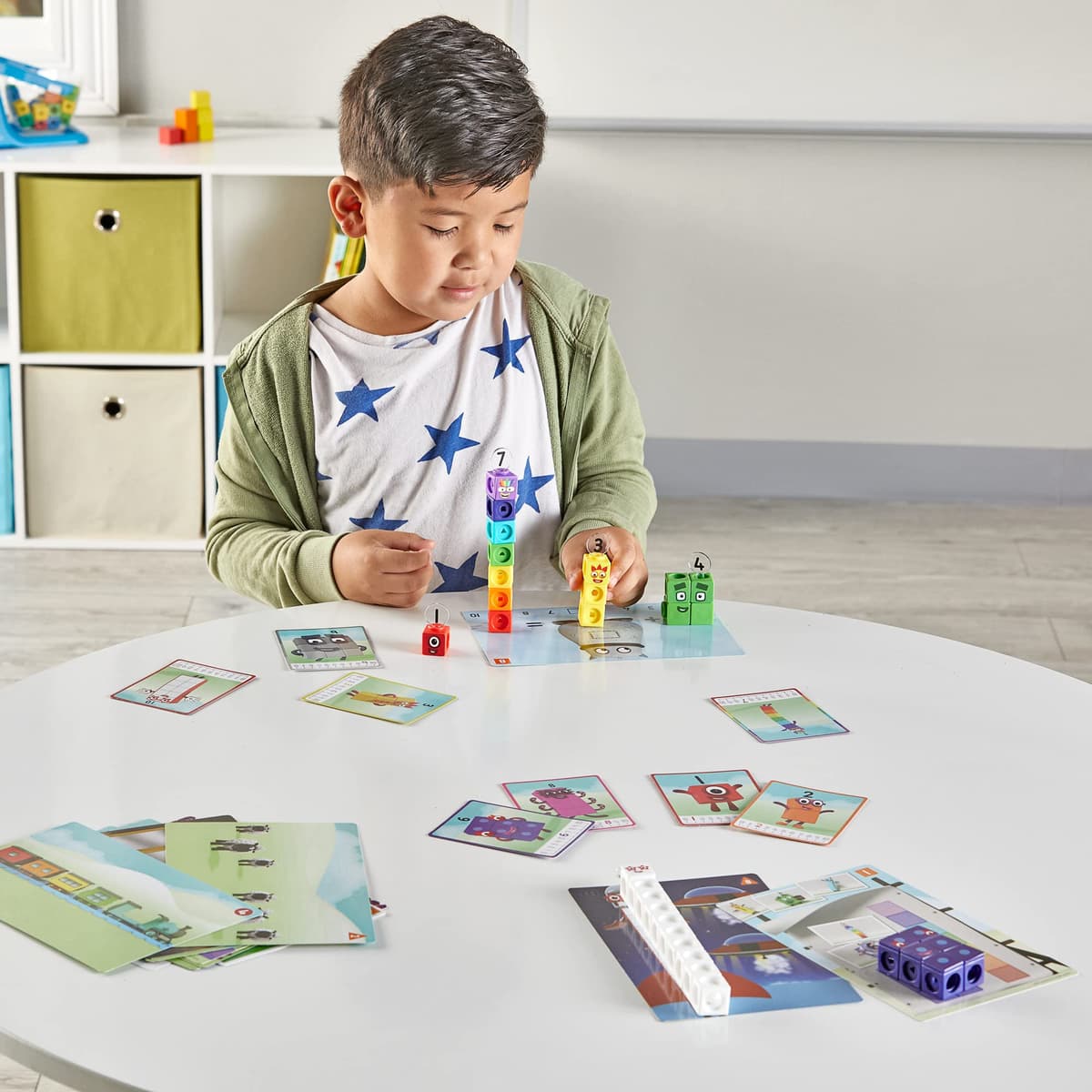 Learning Resources MathLink Cubes Numberblocks 1–10, Juego Educativo para Contar y sumar, Cubos conectables con Tarjetas de Actividades, 251 Piezas, Edades 3+ — view 4