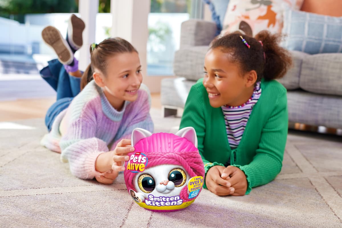 Pets Alive Smitten Kittens Surprise (Tabby Cat Ginger) por ZURU Nurture Play - Juguete Suave para desembalar, adopta 10 Sonidos interactivos — view 2
