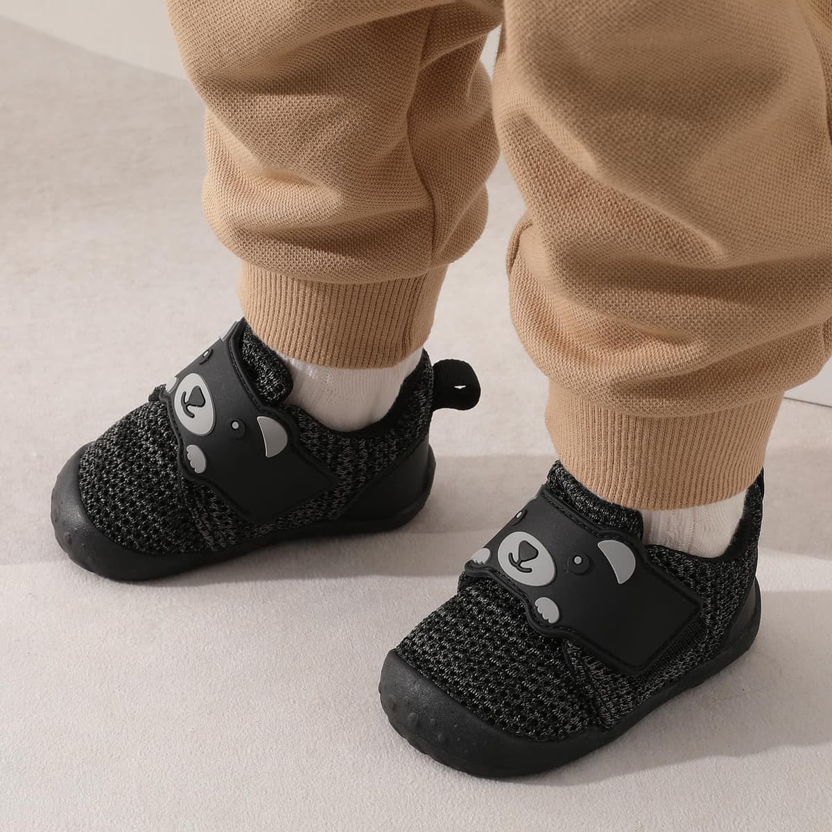 JOINFREE Baby Walking Wide Shoes Infant Boys Girls Breathable Barefoot Shoes Crib Tennis Shoes Lightweight Non-Slip Sneakers First Walkers — view 2