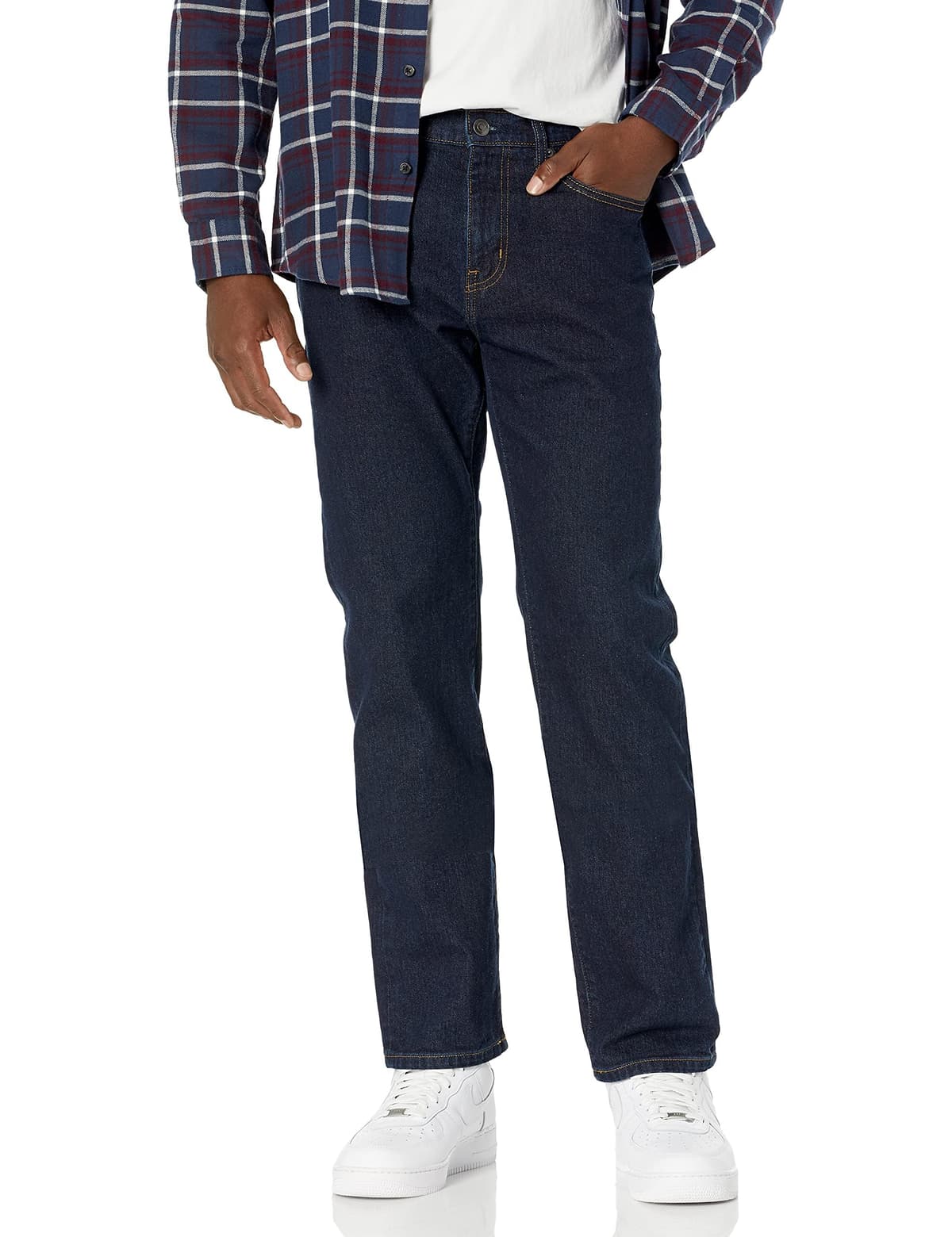 Amazon Essentials Men's Straight-Fit Stretch Jean - Discontinued Colours — view 11