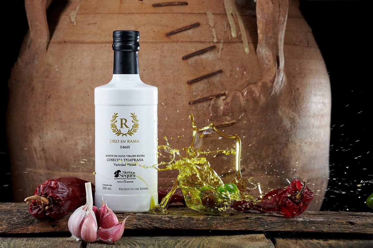 ORO EN RAMA | Extra Virgin Olive Oil Picual de Jaén | NEW HARVEST 25/26 | Best Early Harvest Green EVOO Prize | DOP Sierra de Segura | Intense fruity flavor — view 6