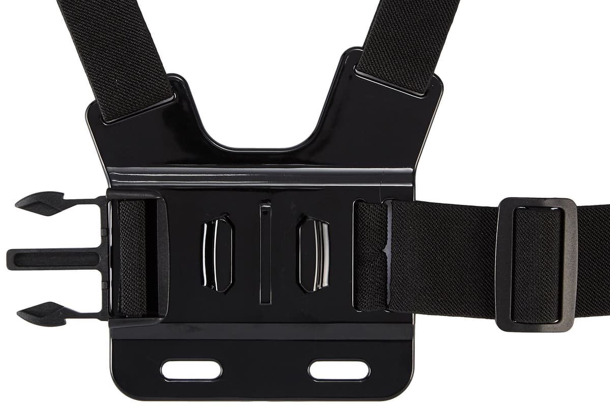 Amazon Basics Arnés de Pecho Ajustable para GoPro y Cámaras de Acción, Ligero y Cómodo, Negro — view 5