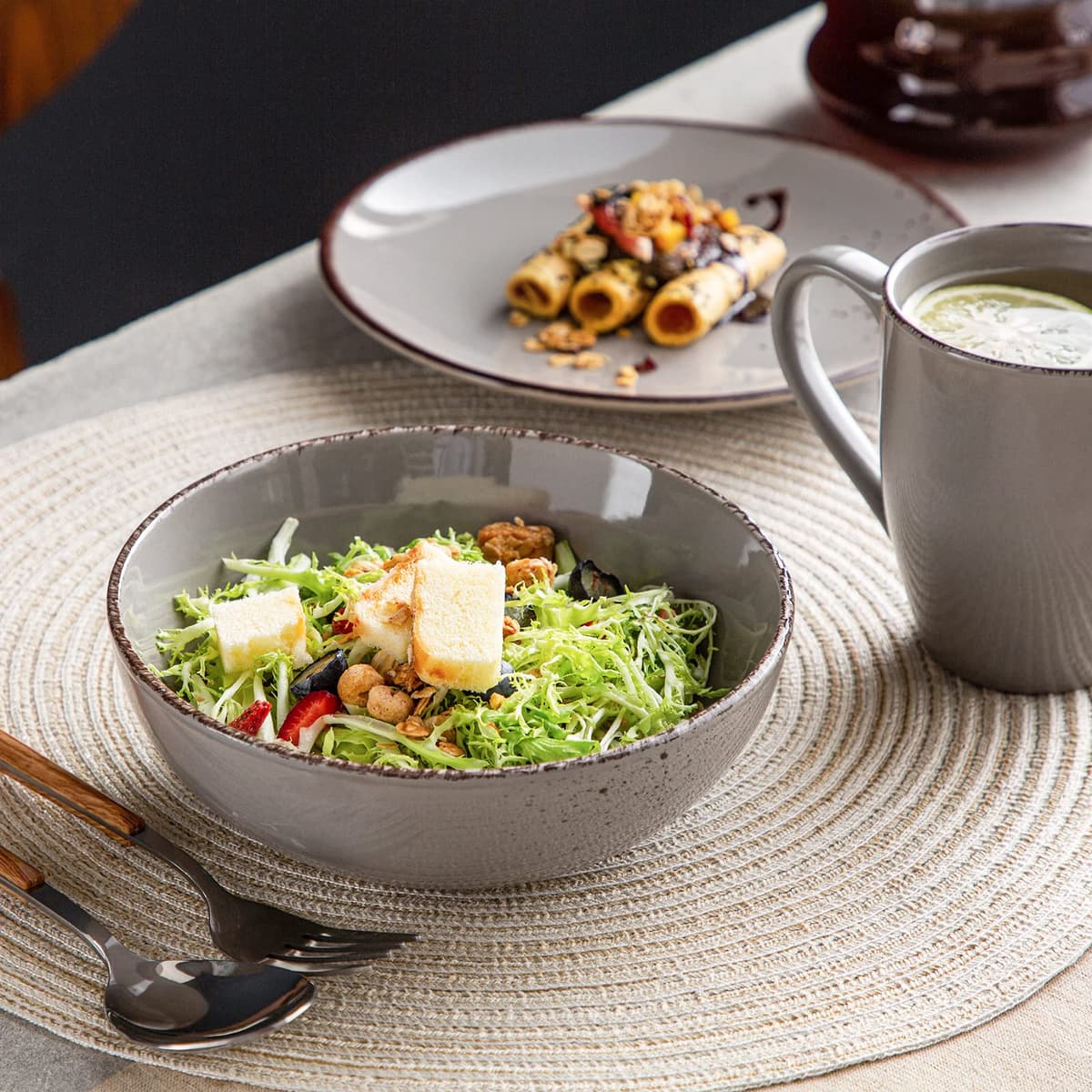 vancasso Navia Jardin Dinner Set, Stoneware Vintage Look Grey Dinnerware Tableware, 16 Pieces Dinner Service Set for 4, Including Dinner Plates, Dessert Plates, Cereal Bowls and Mugs — view 5
