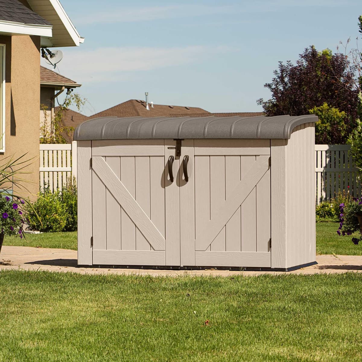 LIFETIME 60170 6 x 3.5 ft Heavy Duty Low Plastic Shed Horizontal Storage Box - Desert Sand/White — view 3