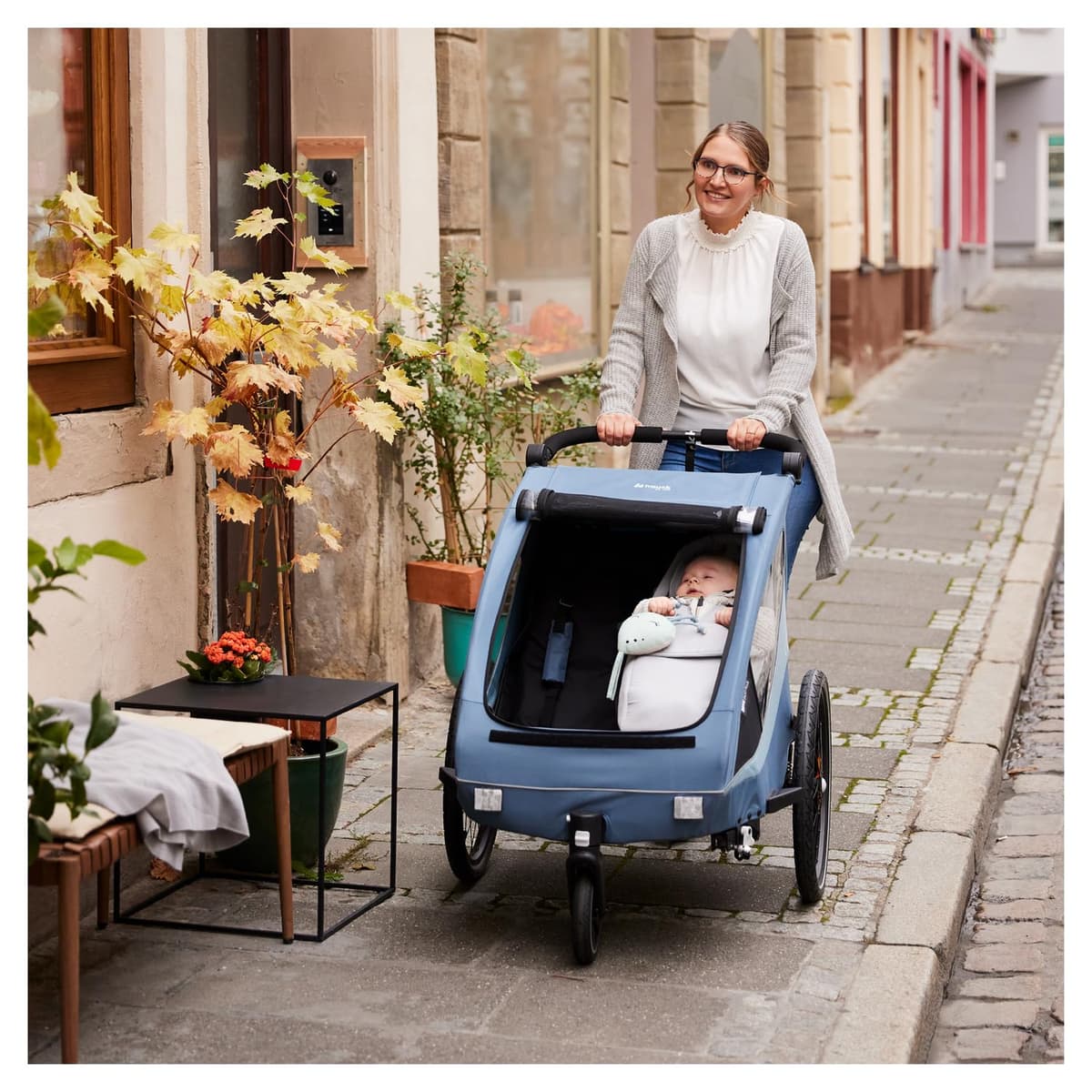hauck Dryk Duo Plus, Black - 2in1 Kids Bike Trailer & Pushchair with Suspension 2 Seats Folding Bicycle Trailer with XL Storage, Tow Bar, Hitch, Pennant, Stroller Wheel & LED Rear Light — view 16