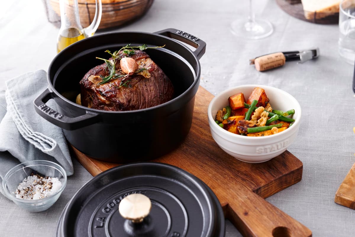 STAUB Cacerola/Cocotte de Hierro Fundido, 20 cm de Diámetro, 2,24 L, Negro — view 5
