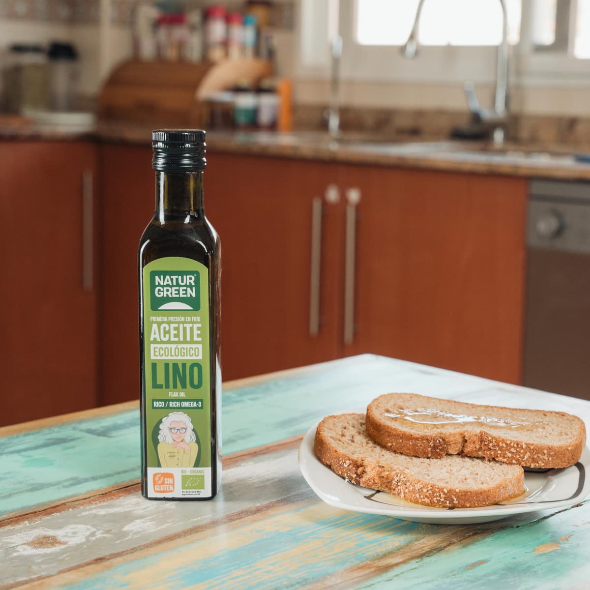 NaturGreen - Aceite Lino Bio, 100% Aceite de Semillas de Lino Ecológico, Rico en Omega-3, Primera Presión, 250 Mililitros, El embalaje puede variar — view 3