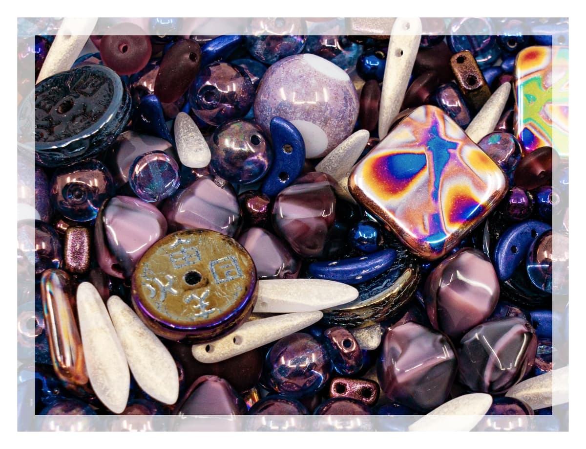 Czech 50-Piece Glass Beads, 6x9mm, Teardrop Siam Red — view 69