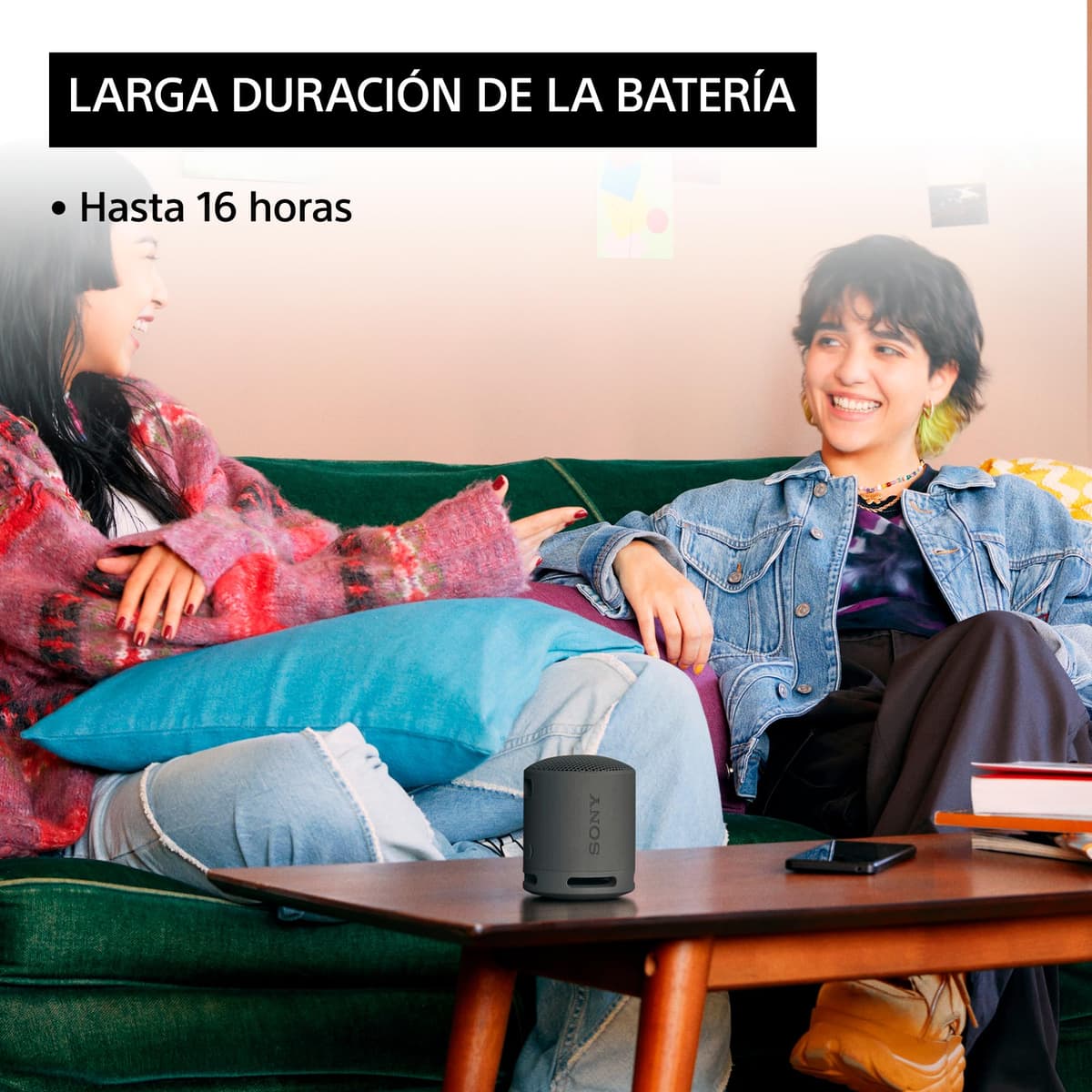 Sony Altavoz Bluetooth SRS-XB100, Ligero, Compacto, Altavoz Resistente al Agua y al Polvo IP67, hasta 16 h de batería, Correa Adaptable, Negro — view 4