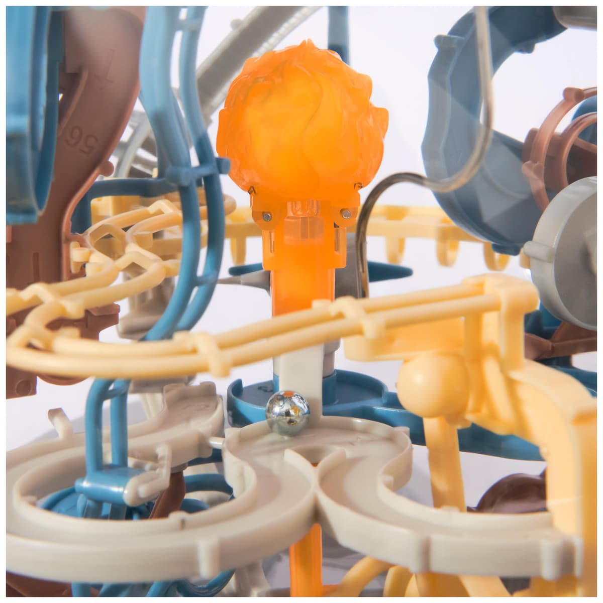 PERPLEXUS Star Wars - The Mandalorian - Laberinto de Bolas 3D con 80 obstáculos galácticos del Universo Star Wars con botón Giratorio Interactivo, a Partir de 8 años — view 3