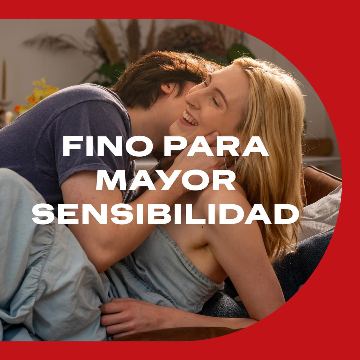 Durex Preservativos Super Finos Contacto Total para Mayor Sensibilidad - 12 condones — view 2