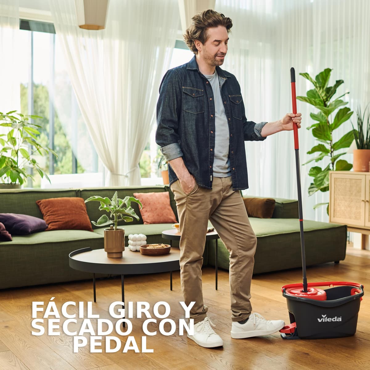 Vileda Turbo - Set de fregado con Cubo con Pedal - Palo telescópico 85-123 cm - Sistema de fregado de Suelos con escrruido Giratorio- Recambio de Microfibra 2 en 1 - Color Gris y Rojo — view 3