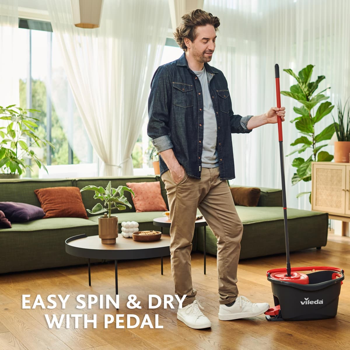 Vileda Turbo 2in1 Spin Mop & Bucket Set with Foot Pedal, Telescopic Handle up to 123cm, 2-in-1 Microfibre Mop Head for Deep Cleaning, Removes 99% Dirt with Water, Suitable for All Hard Floors, Red — view 2